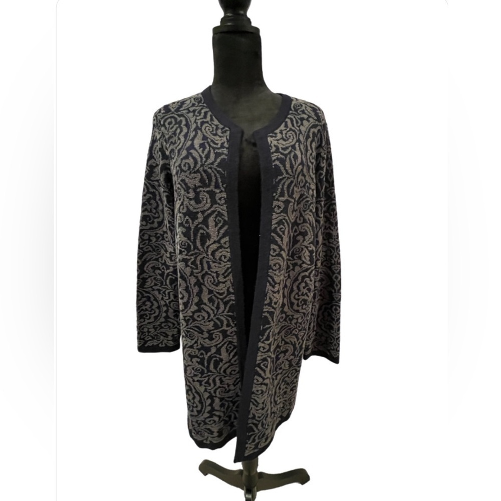 Talbots Black and Gray Floral Women's Sweater - Picture 1 of 7